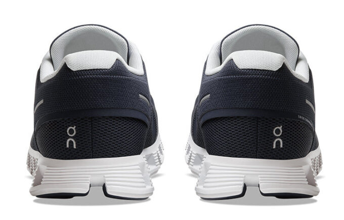 Cloud 5 &laquo;Midnight White&raquo;