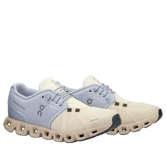 Cloud 5 &laquo;Nimbus Moon&raquo;