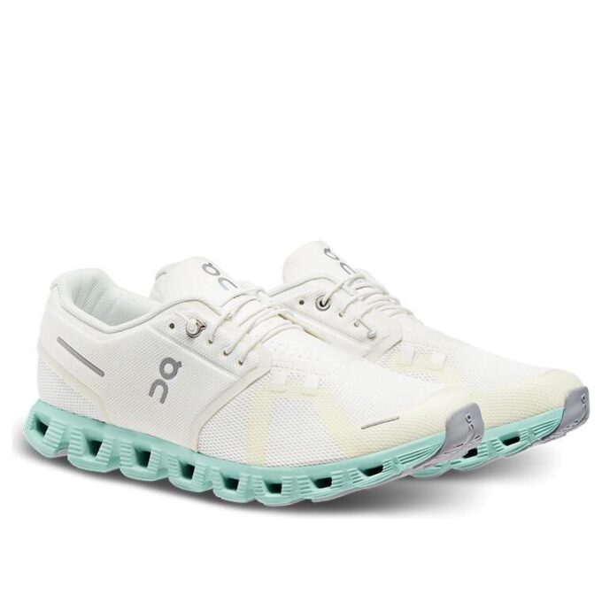 Cloud 5 &laquo;Undyed White Creek&raquo;