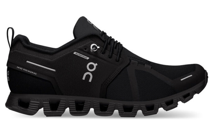Cloud 5 Waterproof &laquo;All Black&raquo;