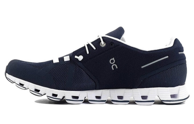 Cloud &laquo;Cloud Navy White&raquo;