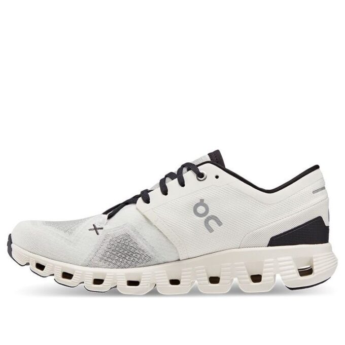 Cloud X 3 &laquo;White Black&raquo;