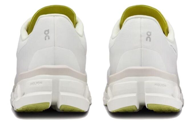 Cloudflow 4 &laquo;White Sand&raquo;