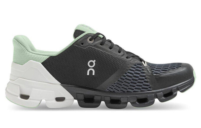 Cloudflyer &laquo;Black White Green&raquo;