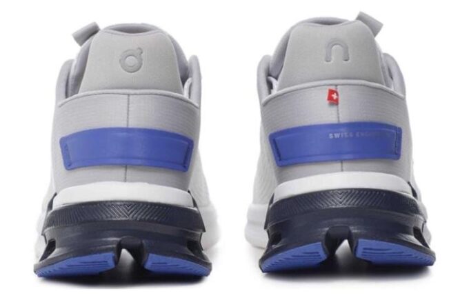 Cloudnova Flux &laquo;Undyed White Cobalt&raquo;