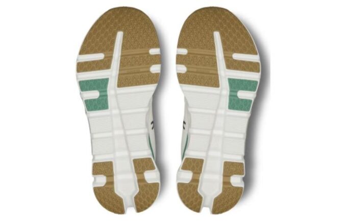 Cloudrunner 2 &laquo;Undyed Green&raquo;
