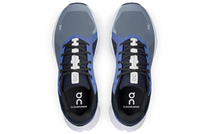 Cloudrunner &laquo;Metal Midnight&raquo;