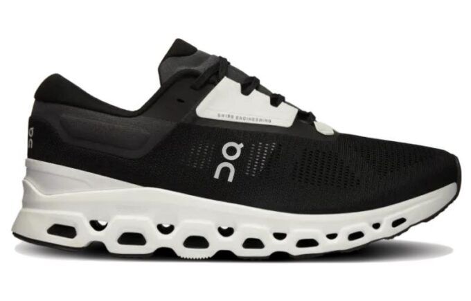 Cloudstratus 3 &laquo;Black White&raquo;