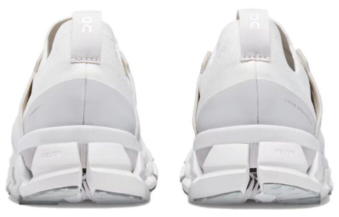 Cloudswift 3 &laquo;White Frost&raquo;
