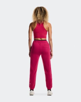 Dame Studio Crop