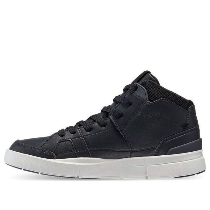 On Running x Federer The Roger Clubhouse Mid &laquo;Black White&raquo;