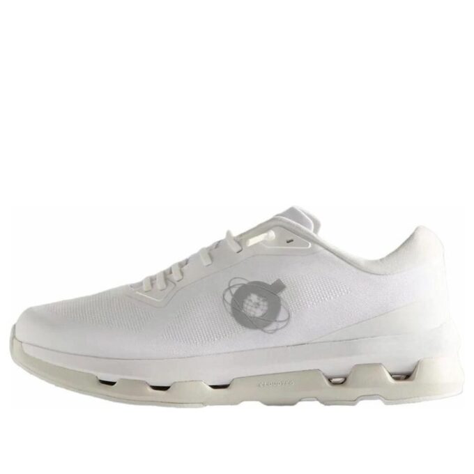 On Running x Kith Cloudzone &laquo;White Ice&raquo;