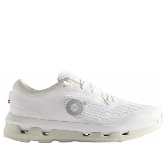 On Running x Kith Cloudzone &laquo;White Ice&raquo;