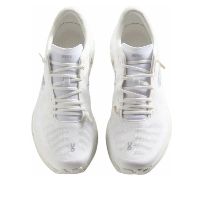 On Running x Kith Cloudzone &laquo;White Ice&raquo;