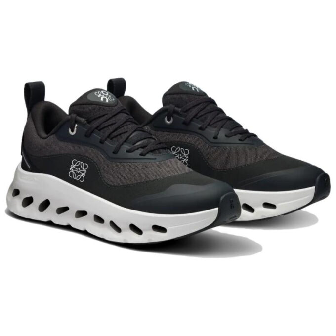 On Running x LOEWE Cloudtilt 2 &laquo;Black&raquo;