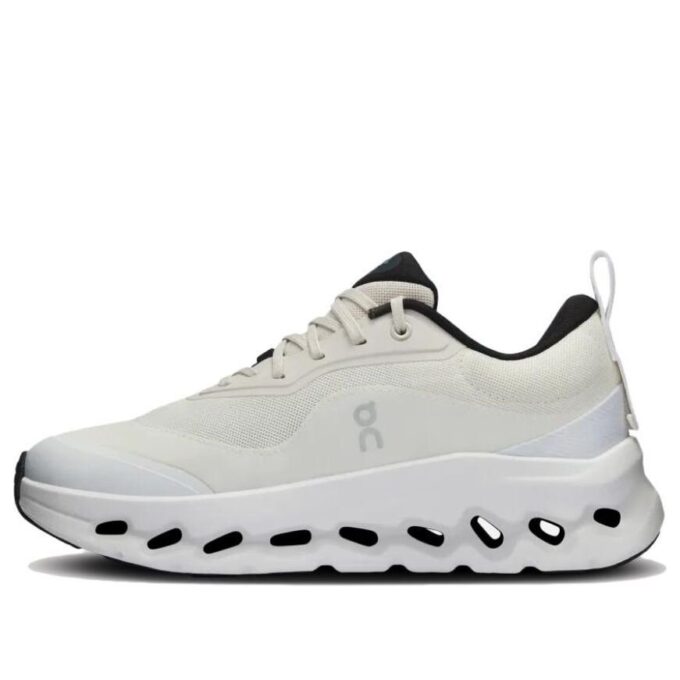 On Running x LOEWE Cloudtilt 2 &laquo;Sand White&raquo;