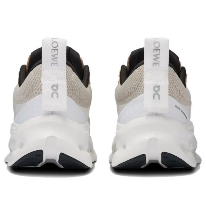On Running x LOEWE Cloudtilt 2 &laquo;Tan White&raquo;