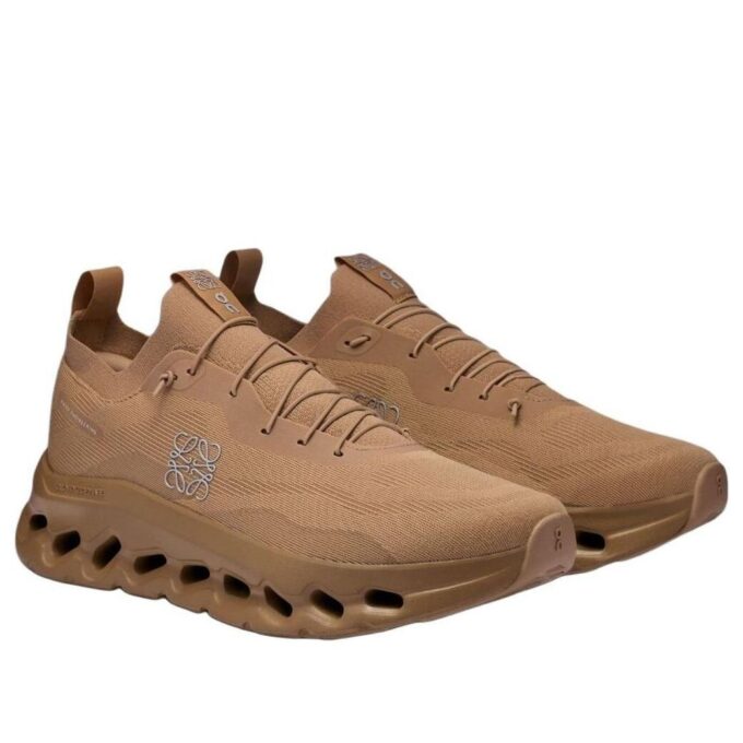 On Running x LOEWE Cloudtilt &laquo;Dark Sand&raquo;