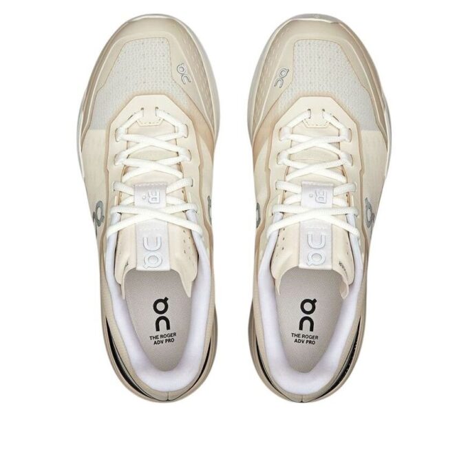 The Roger Advantage Pro &laquo;Cream Black&raquo;