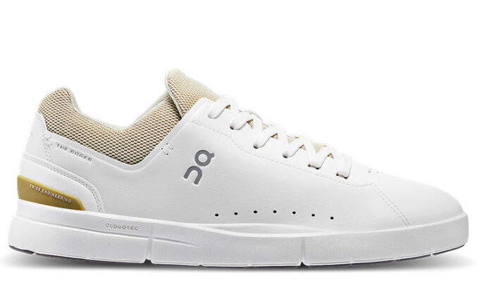 The Roger Advantage &laquo;White Bronze&raquo;