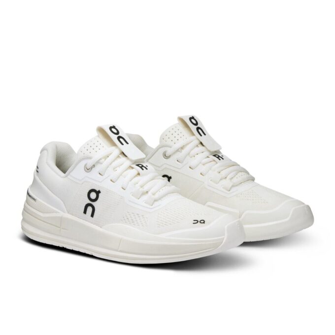 The Roger Pro &laquo;Undyed White Black&raquo;