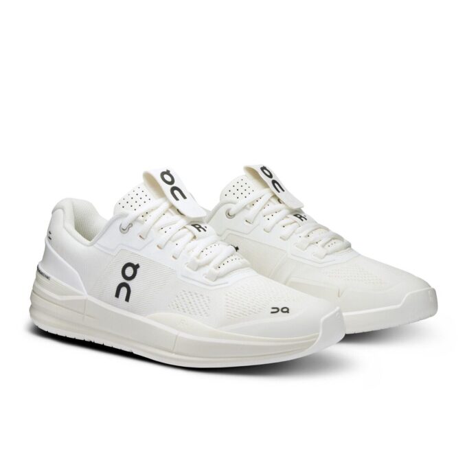The Roger Pro &laquo;Undyed White Black&raquo;